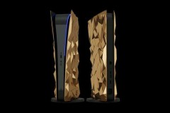 Bộ PS5 đắp 20 kg vàng giá triệu USD trông ra sao?