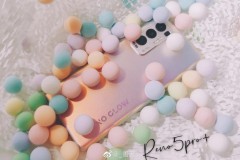 OPPO chính thức ra mắt Reno 5 Pro+ 5G với màn hình đục lỗ, cụm bốn camera, chip Snapdragon 865 5G, giá khởi điểm 3999 Yuan (gần 14.2 triệu VNĐ)