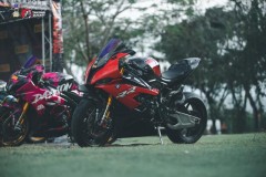 BMW S1000RR 2020 vẻ đẹp cao ngạo của 'Cá voi sát thủ'