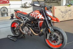 Ducati Hypermotard 950 RVE 2021 ra mắt với giá hơn 450 triệu đồng