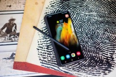Galaxy S21 Ultra hỗ trợ bút S-Pen nhưng phải mua riêng, cần ốp lưng giá 70 USD để gắn bút