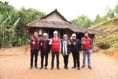 LG cùng Habitat for Humanity xây mới nhà và sửa chữa nhà cho các gia đình dân tộc Mường tại Hoà Bình