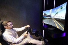 LG sẽ giới thiệu màn hình chơi game OLED phẳng biến thành cong tại CES 2021