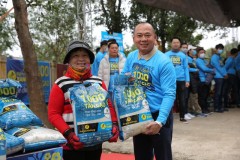 Thế Giới Di Động khởi động chương trình "Tết sẻ chia": trao tặng 1.000 tấn gạo đến 50.000 hộ gia đình trên khắp Việt Nam