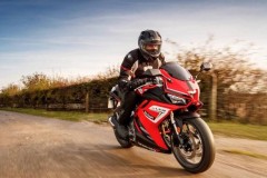 Xe 125cc ngoại hình hầm hố như PKL đến từ Trung Quốc