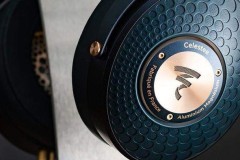 Focal Celestee mới – Tai nghe closed-back tối ưu cộng hưởng, màu xanh Navy đẹp mê