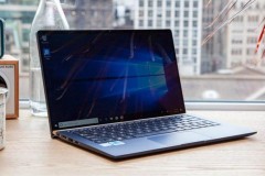 Đánh giá Asus ZenBook 13 UX333FA. Ultrabook nhỏ nhất thế giới làm được gì ?