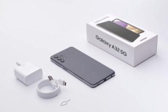 Trên tay điện thoại Samsung Galaxy A32 5G : Phân khúc 5G giá rẻ