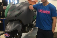 Suzuki Hayabusa có thể chinh phục được vận tốc tối đa lên đến 482 km/h?