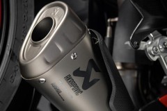 Thương hiệu Ducati chính thức mở bán phụ kiện cho mẫu xe Panigale V4 với giá bán là 8.200 USD