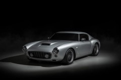 Chiếc xe lịch sử Ferrari 250 GT SWB 1959 được làm lại có cabin hiện đại, sử dụng động cơ V12