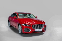 Chi tiết mẫu xe Jaguar XF 2021 vừa ra mắt tại Việt Nam giá từ 3,1 tỷ đồng