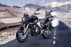 Loncin Voge 500 DS sở hữu diện mạo của mẫu xe Adventure