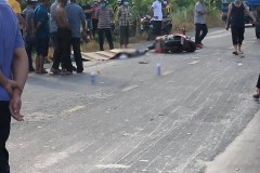 Tông thẳng vào đầu xe tải, hai người đàn ông đi xe máy tử vong tại chỗ