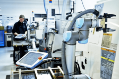 Nâng cao năng suất lao động và chất lượng sản phẩm với Robot cộng tác Universal Robots