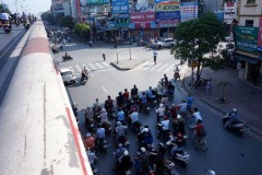 Chọn nơi bóng râm để dừng đèn đỏ có thể bị phạt đến 300.000 đồng