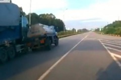 Đánh lái tránh ô tô khách, xe bồn va chạm với xe đầu kéo khiến tài xế tử vong trên cao tốc Hà Nội - Bắc Giang
