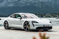 Porsche Taycan và Panamera 2021 bị triệu hồi do lỗi hệ thống treo