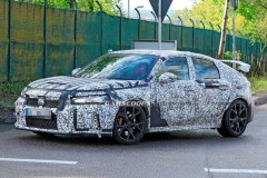 Honda Civic Type R 2022 lộ ảnh chạy thử nghiệm, dự đoán sẽ dùng động cơ hybrid