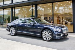 Bentley Flying Spur V8 First Edition phân phối chính hãng tại Việt Nam, giá từ 18 tỷ đồng
