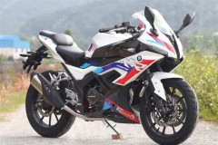 Gymotor 250 có thiết kế tương tự như mẫu xe BMW S1000 RR