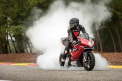 Siêu mô tô MV Agusta F4 chính thức trở lại sau nhiều năm ngừng sản xuất