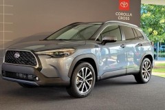 Toyota Corolla Cross đã "Mỹ tiến" thành công, tuy nhiên không có động cơ Hybrid