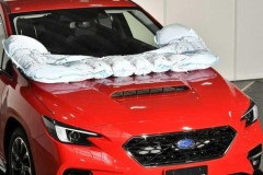 Subaru có trang bị túi khí bảo vệ người đi bộ khi xảy ra va chạm