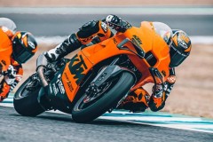 KTM RC 8C sẽ được bán ra với số lượng giới hạn chỉ có 100 chiếc