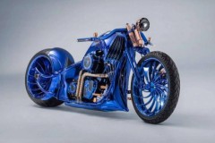 Mẫu xe Harley-Davidson Blue Edition gây ấn tượng khi được trang bị nhiều đồ trang sức đắt giá