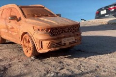 Kia Sorento 2021 hóa thành mô hình gỗ tinh xảo qua bàn tay thợ mộc Việt