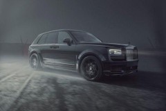 Rolls-Royce Cullinan Black Badge ngầu hơn, mạnh mẽ hơn với bản độ thân rộng từ Spofec