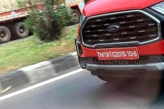 Bắt gặp Ford EcoSport 2022 trên đường phố với thiết kế đầu xe mới