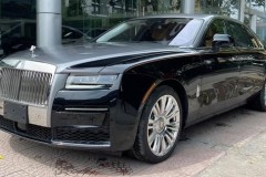 Rolls-Royce Ghost 2021 đầu tiên về nước tìm khách với giá 45 tỷ đồng, sẵn sàng bớt lộc 2 tỷ đồng trong mùa dịch Covid-19
