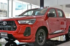 Toyota Hilux GR Sport 2021 trình làng tại Đông Nam Á với phiên bản gầm cao và gầm thấp