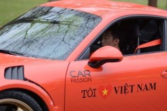 Video: Ở nhà rảnh rỗi mùa dịch, Cường Đô-la trải nghiệm đường đua Nurburgring trực tuyến trên Porsche 911 GT3