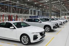 Áp lực từ đại dịch Covid-19, giá xe cũ sẽ giảm sâu