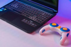 Có nên mua laptop gaming dùng để học tập và làm việc hay không, có những ưu điểm và hạn chế nào?