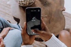Hướng dẫn đăng, chia sẻ video TikTok lên Facebook