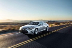 Lexus công bố giá bán chính thức cho mẫu sedan hạng sang ES 2022