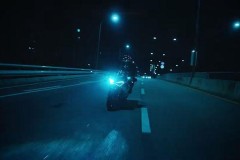 Lisa Blackpink cầm lái Ducati Panigale V4 S Chrom siêu ngầu trong MV Lalisa