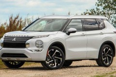 Mitsubishi Outlander 2022 nhận được đánh giá an toàn cao nhất - Top Safety Pick+