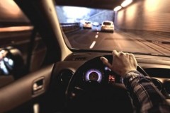 Những lưu ý khi lái xe vào ban đêm để đảm bảo an toàn