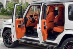 Nữ doanh nhân Bến Tre tậu Mercedes-AMG G63 "cam Hermes": Khi người đẹp sở hữu cả dàn xe trong mơ