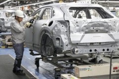 Sản lượng ô tô Nhật Bản bị cắt giảm hơn 1 triệu chiếc do thiếu chip từ Đông Nam Á