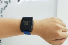 Sử dụng vòng đeo tay G-Track để giám sát tài xế khi di chuyển từ “vùng đỏ” sang “vùng xanh”