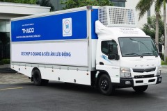 THACO tặng xe chuyên dụng y tế chụp X-quang và siêu âm cho bệnh viện Thống Nhất TPHCM