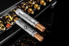 Ansuz Acoustics ra mắt đầu cắm chống nhiễu Ansuz Sortz