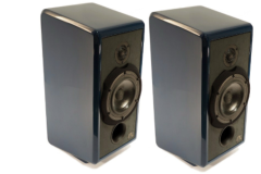 Stratis S1: Đôi bookshelf mở ra kỷ nguyên mới cho hãng loa Esse Quadro