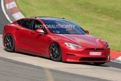 Tesla Model S Plaid đánh bại kỷ lục của Porsche tại “Địa ngục xanh”